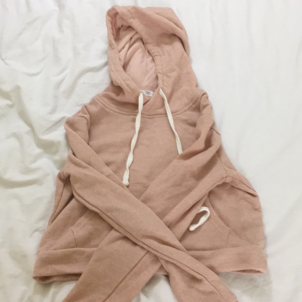 Forever 21 Light Pink Cropped Hoodie